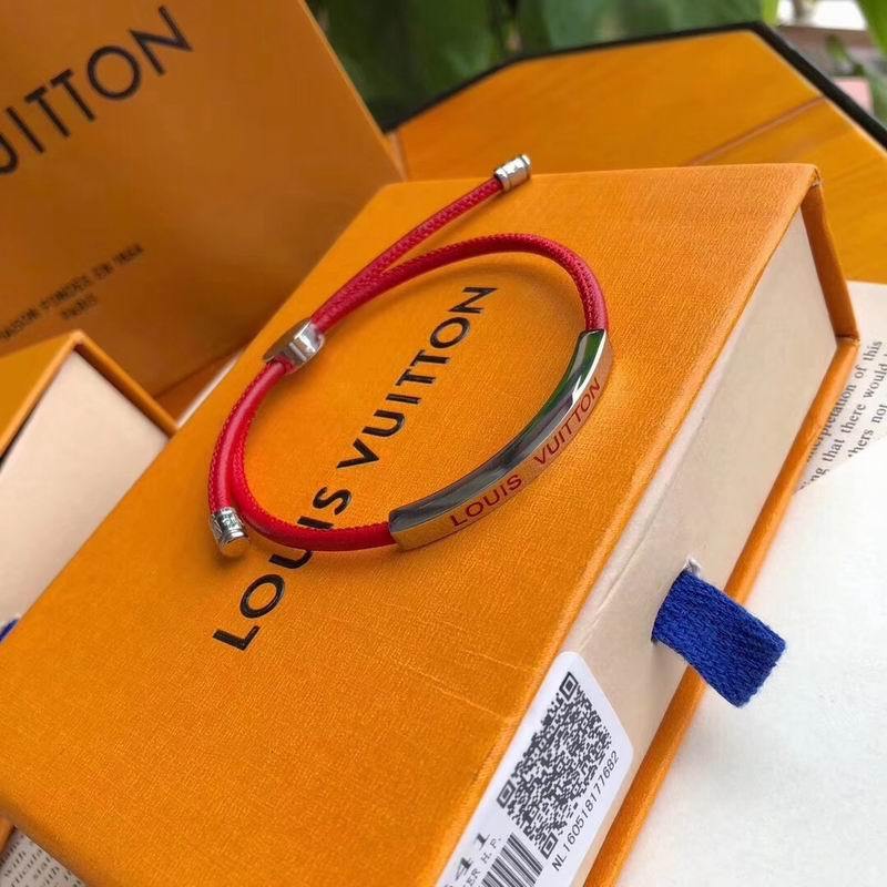 LV Bracelets 112